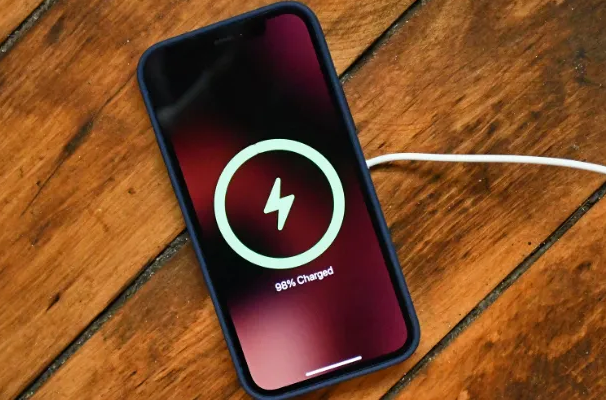 阆中苹果手机维修分享iPhone如何正确充电 